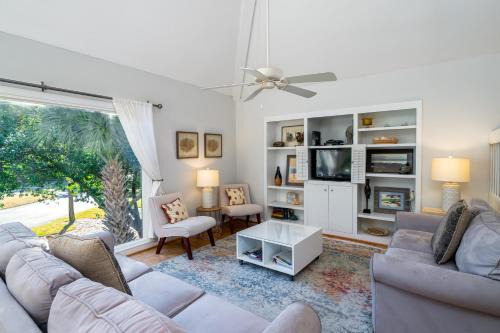 Spinnaker Beachhouses Casa | 735 Spinnaker Beach House