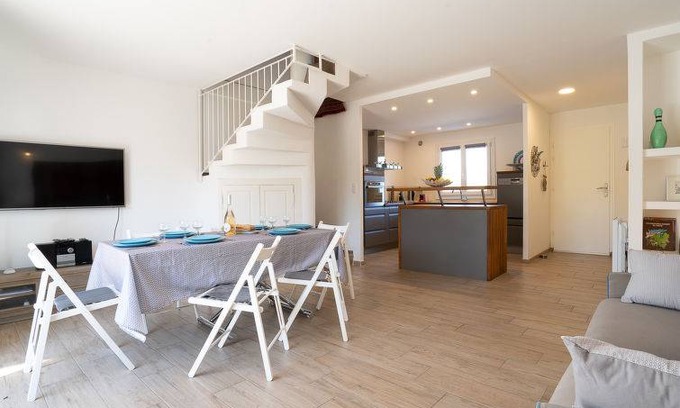 Hyeres Apartamento | 75 m² Apartamento ∙ 3 habitaciones ∙ 6 personas