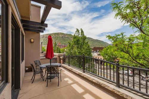 Historic Downtown Durango Casa | 766 Main Avenue Unit 202
