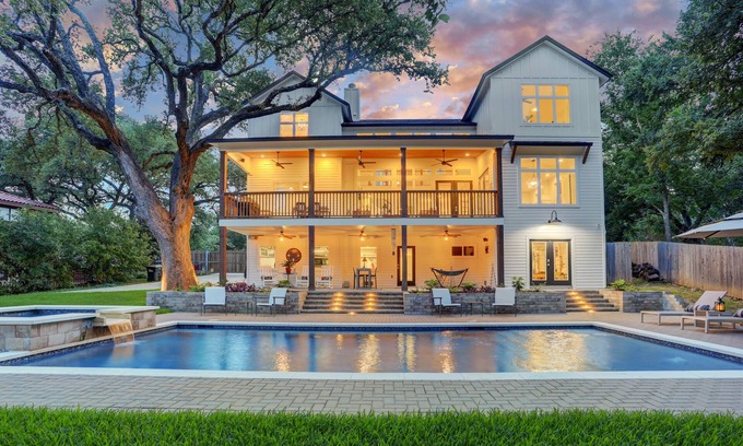 Manchaca Casa | Luxury 7BR Creekside Retreat w/ Pool, Spa, Game Room, Views - South Austin