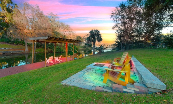 Edgewood Villa | 7BR Lakefront Duplex w/ Pool, Sauna & Hot Tub!