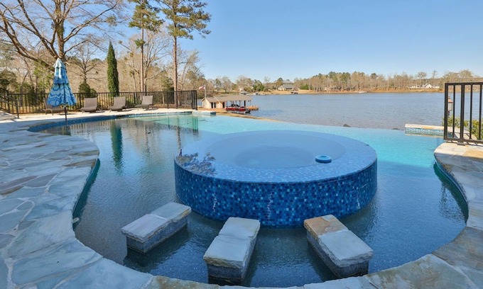 Macon Casa | 7BR Lakefront Haven Pool Hot Tub Gated 4acres