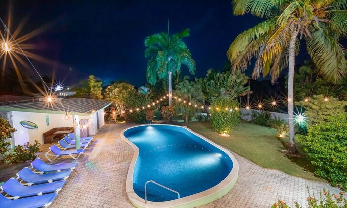 Sosua Apartamento | 7br Massive Villa In Sosúa - 2mins From Nightlife!