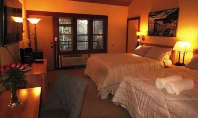 Bend Apartamento | 7th Mtn Resort "Hotel Suite" 2 -Queen Bds