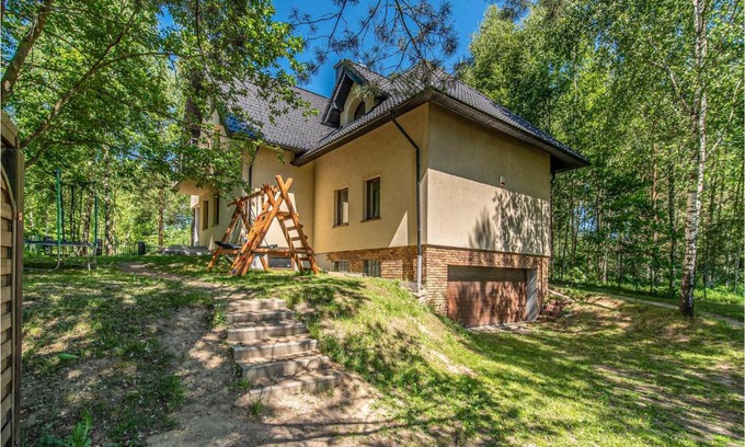 Szemud Casa | 8 Bedroom Awesome Home In Kamien