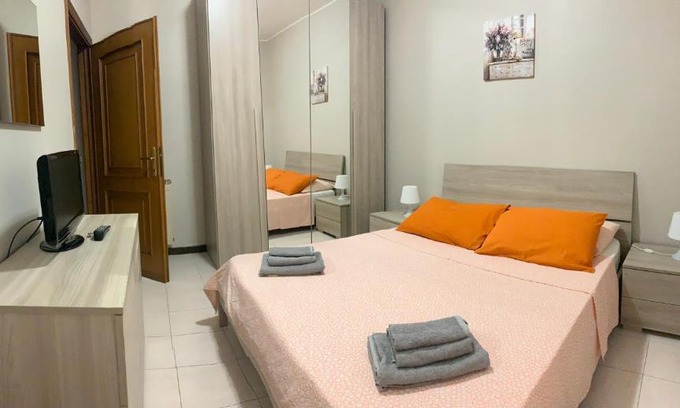 Ciampino Casa | 8 Bedrooms Guest Houses In Ciampino