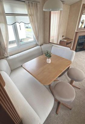 Towyn Complejo | 8 Berth Caravan on Edwards Park, Towyn