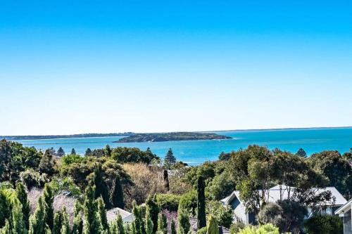 Encounter Bay Casa | 8 Davies St Encounter Bay - No Linen Included - Wi-Fi - Sea Views