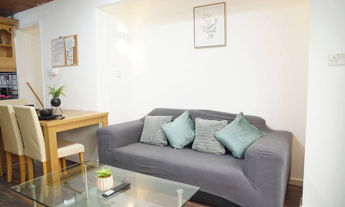 Chorlton-on-Medlock Casa | 8 Guest Modern Home By O2 Apollo & Ethiad Stadium