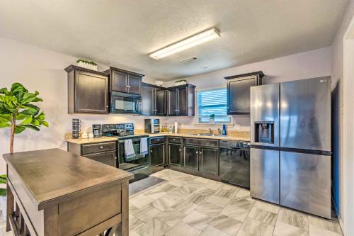 Little Rock Casa | 8 Mi to Downtown Little Rock Home with Fenced Yard