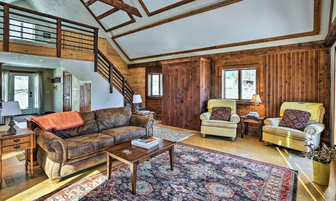 Andover Apartamento | 8 Mi to Okemo Mtn Charming Ludlow Studio!