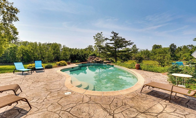 Limekiln Casa | 8 Mi to Reading: Spacious Farmhouse Retreat!