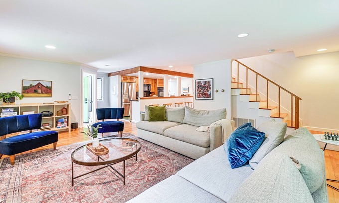 Housatonic Casa | 8 Mi to Tanglewood & Butternut Ski: Spacious Home!