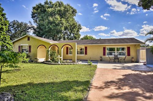 Pine Castle Apartamento | 8 Mi to Universal Orlando Studio with Fire Pit!
