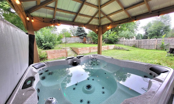 Richfield Casa | 8 Min to Airport & Mall of America, Central, Spacious, Many Amenities!
