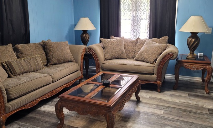 Covington Casa | 8 Minutes from Mystic