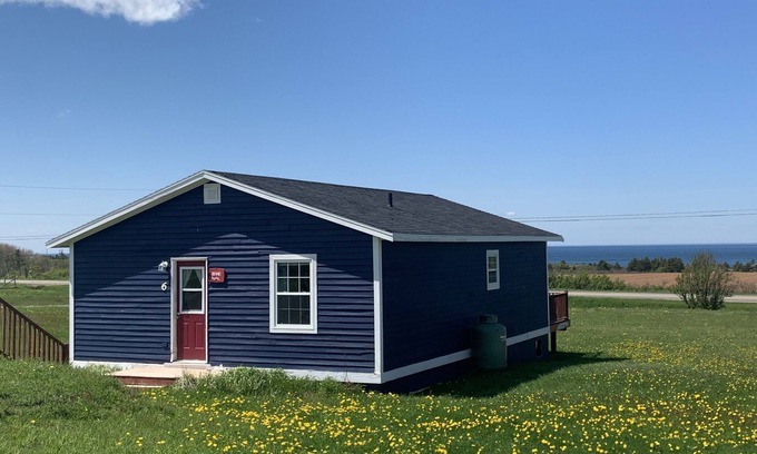Cavendish Cabaña | 8 Ocean view cottages center of PEI. 2 bedrooms with 1 king and 2 doubles.