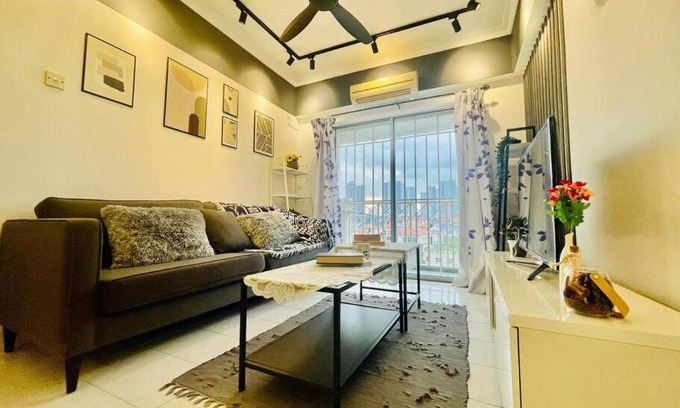 Bukit Jalil Apartamento | 8 pax Homestay near Axiata Arena & Pavilion 2