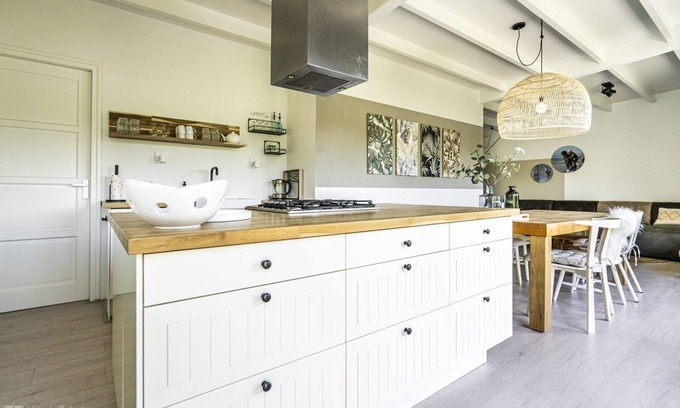 Groot Valkenisse Casa | 8 person holiday home in Zoutelande