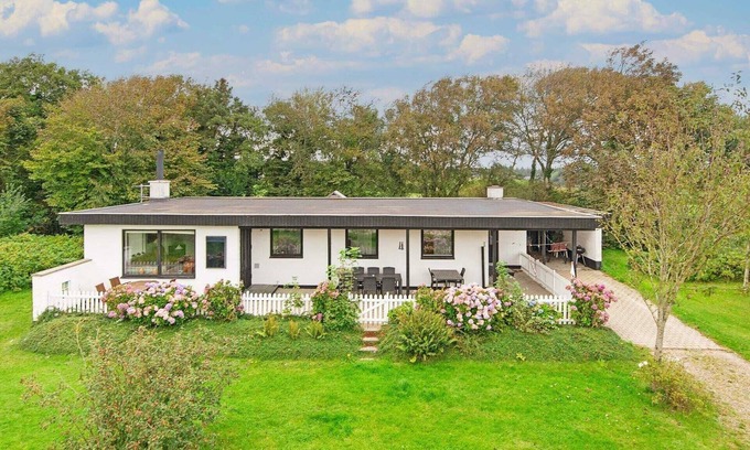 Remmer Strand Casa | Lujosa casa de vacaciones en Struer Jutland con jardín