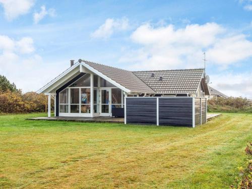 Vrist Strand Casa | 8 person holiday home in Harboøre-By Traum