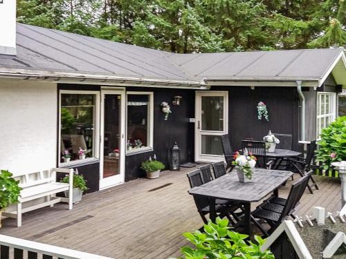 Hou Casa | 8 person holiday home in Hals-By Traum