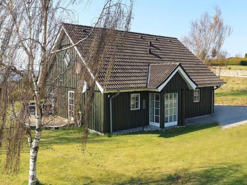 Hjarbæk Casa | 8 person holiday home in Løgstrup-By Traum