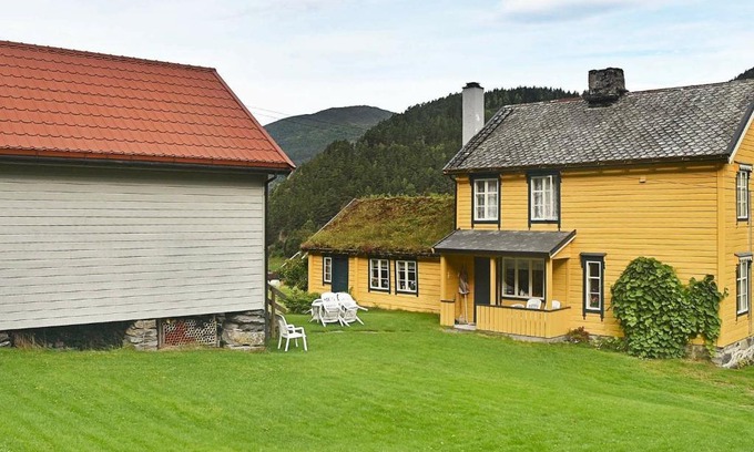 Møre og Romsdal Casa | 8 person holiday home in Liabygda-By Traum