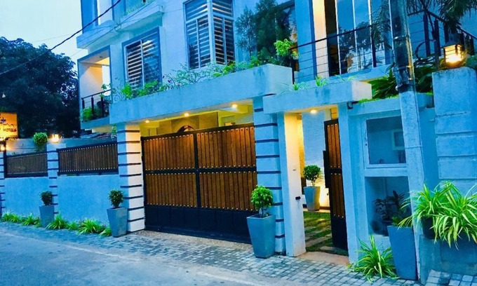 Kudapaduwa Hotel | 8 Plus Motels