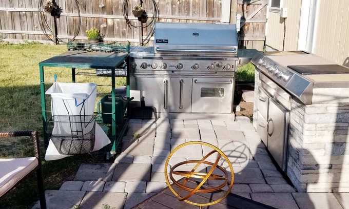 Downtown Klamath Falls Casa | 80+ Day Stays in 5 Kings Smarthouse❤️Spa Bath + Jetted Tub | Huge BBQ, Outdoor