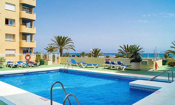 Estepona Apartamento | 80 m² Apartamento ∙ 2 habitaciones ∙ 4 personas