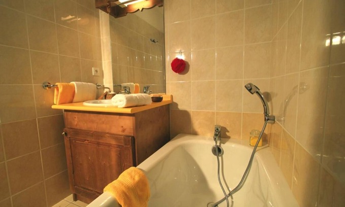 Plan Peisey Apartamento | 250m del centro estación, fitness, piscina, terraza, balcón, tv, local para esquís, 43-52m²