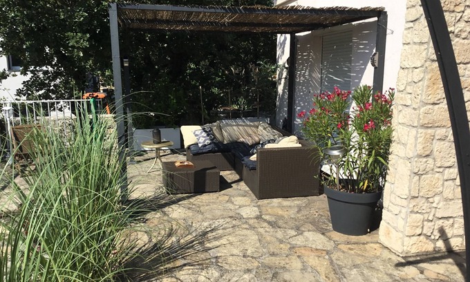Vogue Casa | 85 m2 house with private swimming pool in a 1500 m2 park