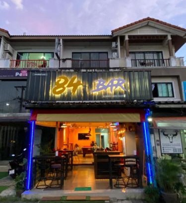 Kathu Apartamento | 84 Bar & Guest House