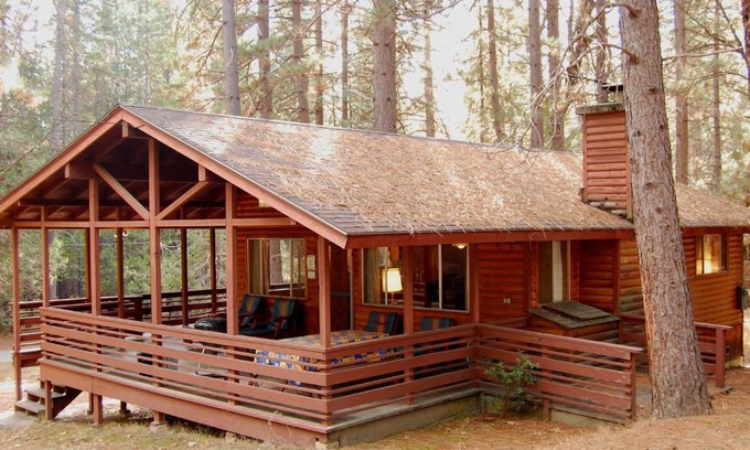 North Wawona Casa | 84 Hastings Hideaway