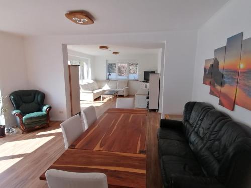 Stadtmitte Apartamento | 85 qm Wohnung Pauluste mit Terasse und Garten