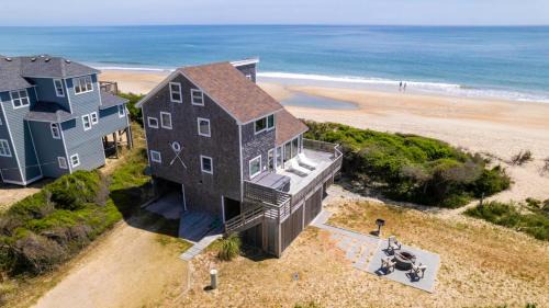 Buxton Casa | 8527 - On The Rocks
