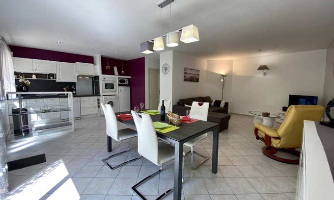 Roquefort-des-Corbieres Casa | 86 m² Casa ∙ 2 habitaciones ∙ 4 personas