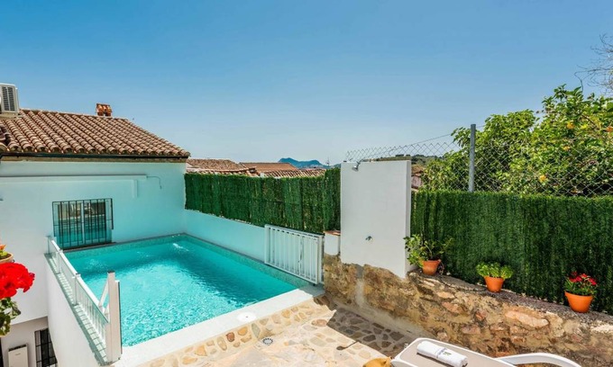 Cortes de la Frontera Casa | 89 m² Casa ∙ 3 habitaciones ∙ 5 huéspedes