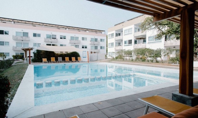Crucecita Condominio | 9 Bahias, 2 habitaciones, 2 baños, hermoso condominio, estacionamiento y seguridad