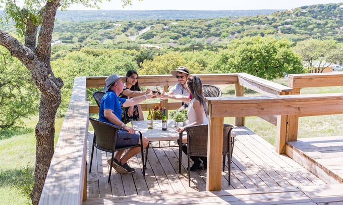 Wimberley Cabaña | 5 casas de huéspedes y eventos / sala de reuniones con hermosas vistas de TX Hill Country