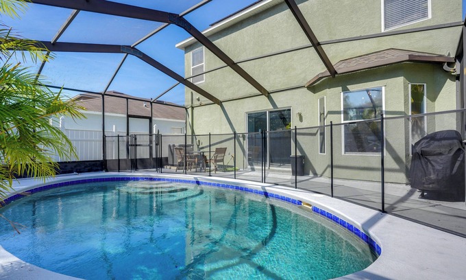 Riverview Casa | 9 Mi to Beach: Peaceful Riverview Home w/Patio