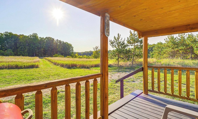 Central Lake Cabina | 9 Mi to Lake Michigan: Secluded Cabin Getaway