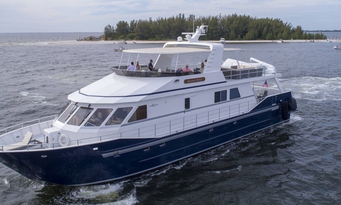 Sun Bay South Alquiler De Eote | 90 'yate lujoso construido a medida Tampa Bay Florida