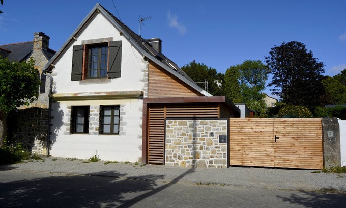 Morgat Casa | 90 m de la playa de Morgat, casa completamente renovada de 3 dormitorios