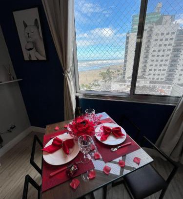 Guilhermina Apartamento | 920 Vista Mar - Studio enfrente a Praia - WIFI - Restaurantes, Padaria e Mercadinho ao lado, Quiosques Bar com música ao vivo