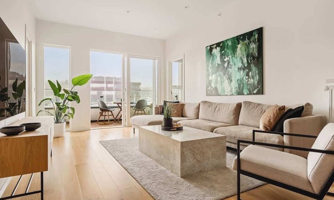 Arstad Condominio | 92sqm of Luxury | 24/7 checkin | Roofterrace