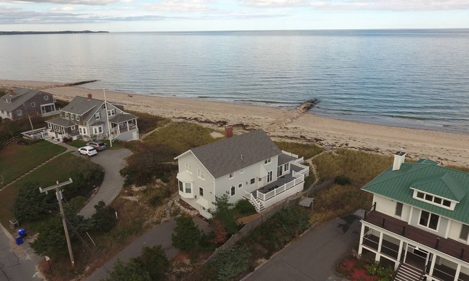 Sagamore Beach Casa | 93 Phillips Rd SD246