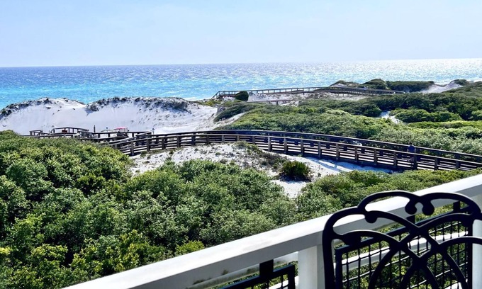 WaterSound Beach Casa | 99 Compass Point Way South #408 By Dune Vacation Rentals