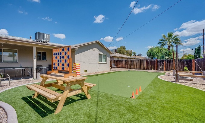 Cox Heights Casa | 6 camas! ¡ENTRENAMIENTO DE PRIMAVERA! PHX Open + PutGolf / PingPong